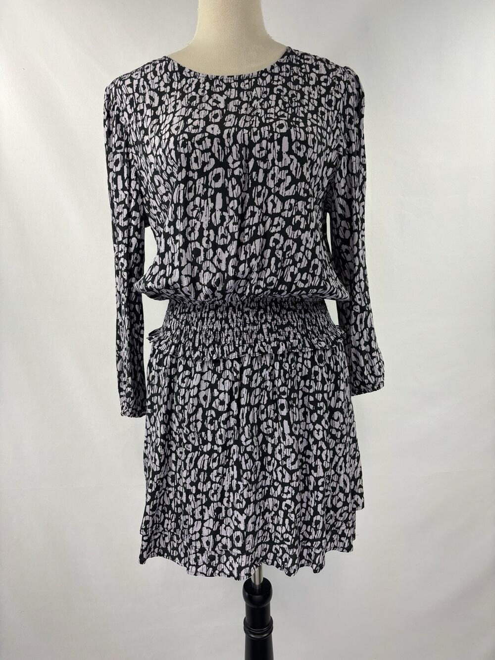 Rails Inez Mini Dress Black White Batik Cheetah Animal Print Medium Smocked